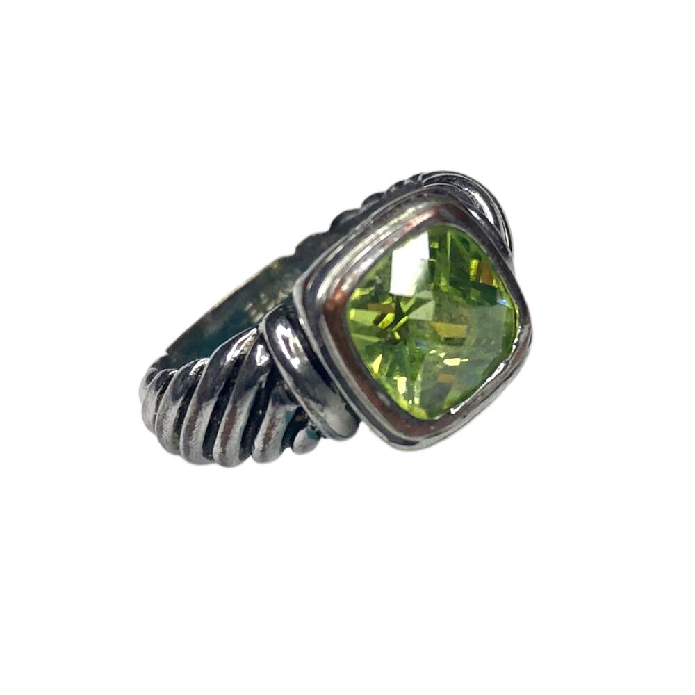 Ring Fashion Jewelry Twisted Silver Tone Band Large Square Pale Green Stone